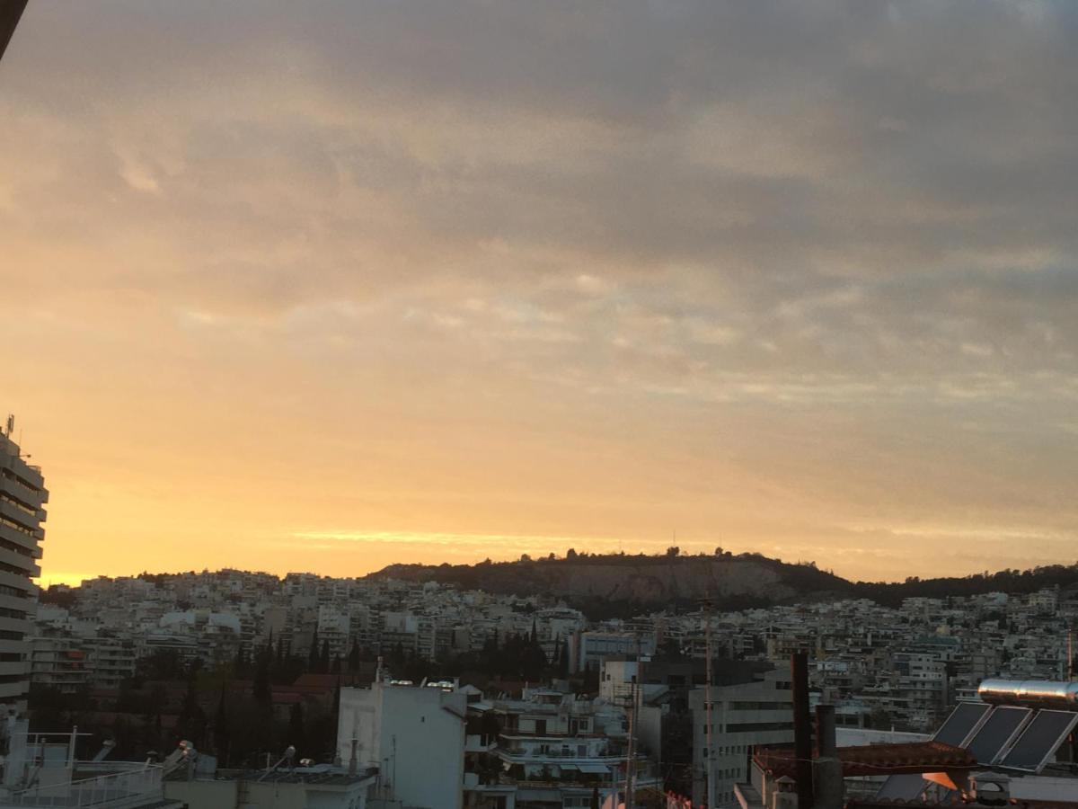 Cozy Apartment Near Metro-Athens View Esterno foto