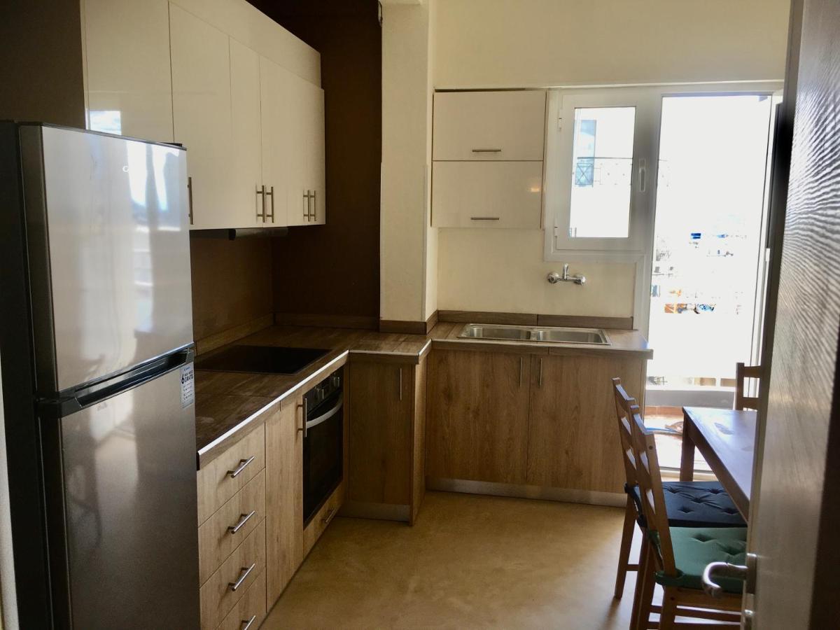 Cozy Apartment Near Metro-Athens View Esterno foto