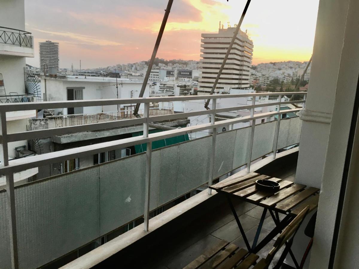 Cozy Apartment Near Metro-Athens View Esterno foto